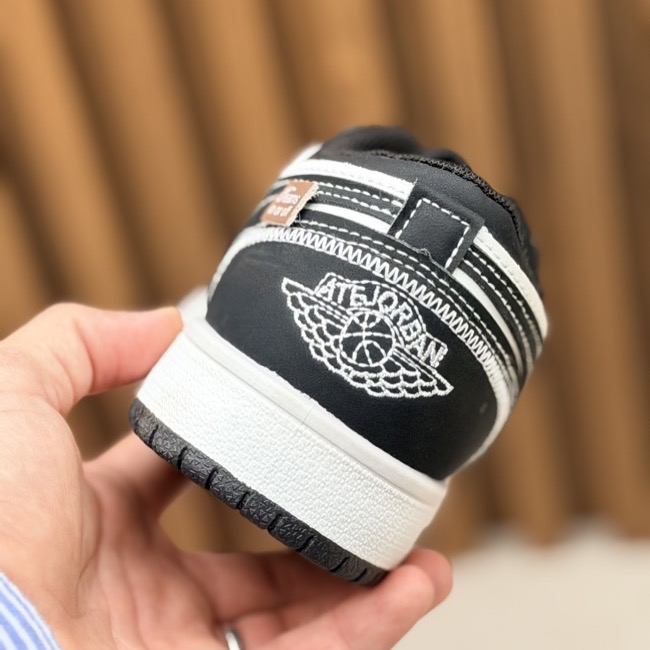 ونس بزرگسال طرح نایک جردن برزنتی از MA shoes کد 50630011